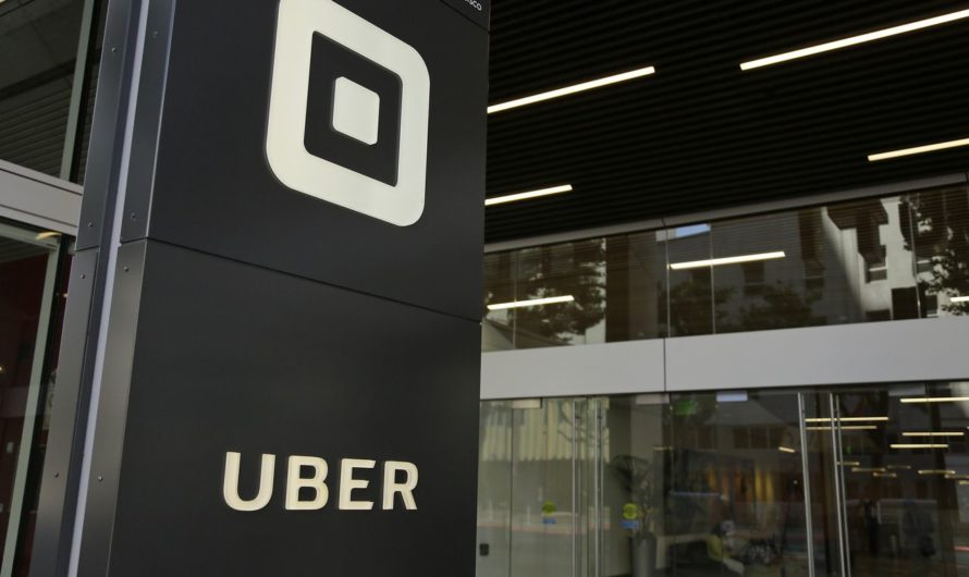 华人女士要小心，妙龄女乘搭Uber时被锁车内强X，类似案件每年破三千！