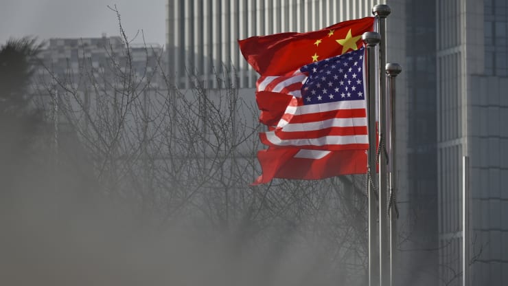 特朗普：可能关闭更多中国领事馆