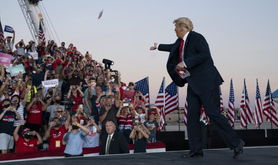 转阴！特朗普再战江湖，要给听众大大的吻！