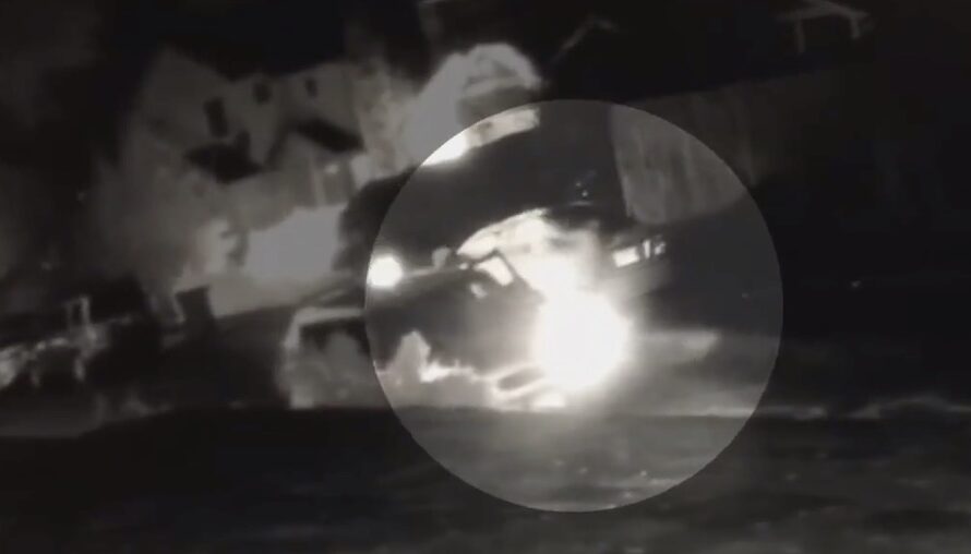 波特兰东南区火拼，两所房屋、一货车被击中