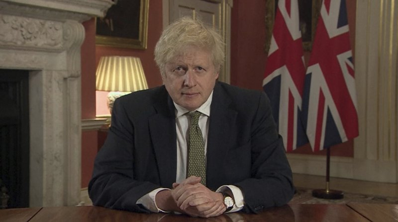 变种新冠肆虐，英国全境“封国”