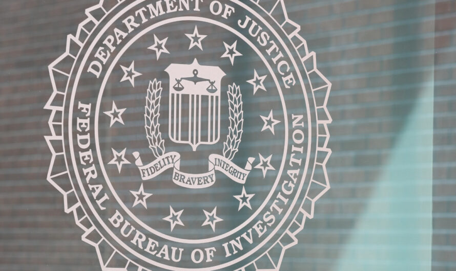 FBI警告：冒充报警的新型诈骗可能让你陷入危险