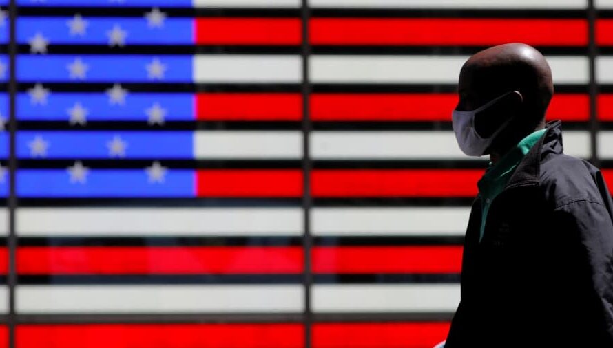 美国新冠病例急剧下降，超1.4亿人打了疫苗