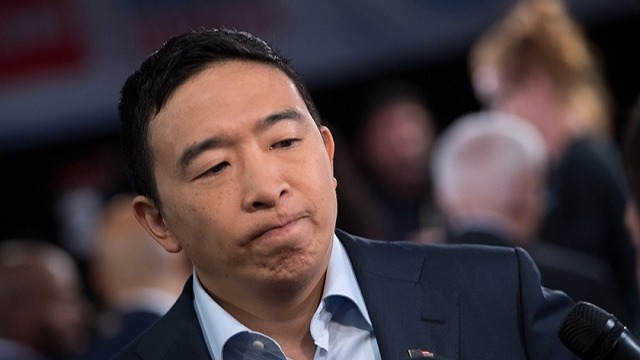 纽约市长竞选人杨安泽宣布败选