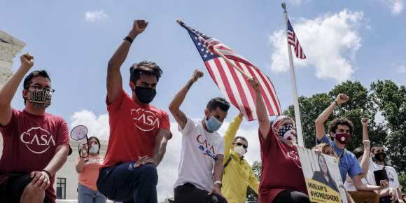 突发！美国法官宣布DACA非法！重审！