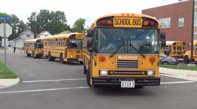 波特兰被取消校车路线的学生，每人每月补300美元