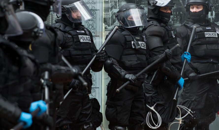 可能暴动！波特兰警察已经做好准备！