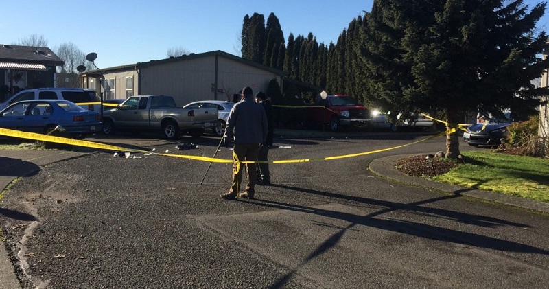 温哥华警察击毙一名武装骚乱男子
