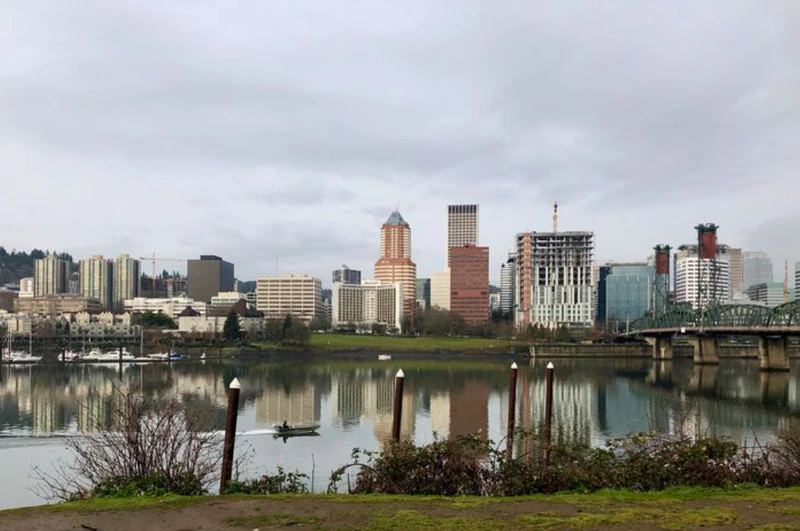 报告：波特兰市中心人流量下降72%