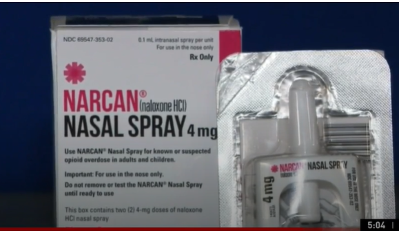 越来越多学生吸毒，俄勒冈州的学校准备好Narcan