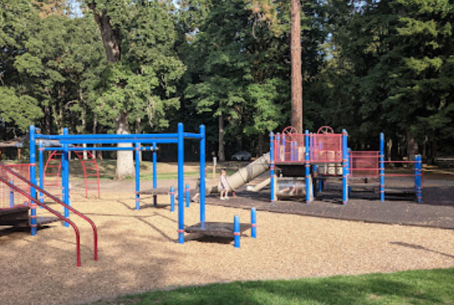 一名15岁男孩被另一名15岁男孩刺伤