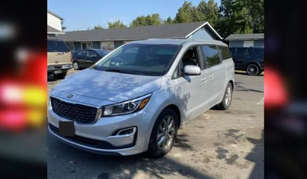 热爆炸要注意，今天贼子偷车丢弃婴儿在路边！