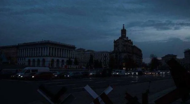 战火蔓延！俄罗斯导弹打进波兰！美国再拨400个亿给乌克兰！