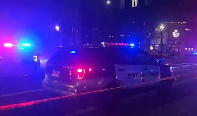 波特兰东北一酒吧发生枪击，三人受伤