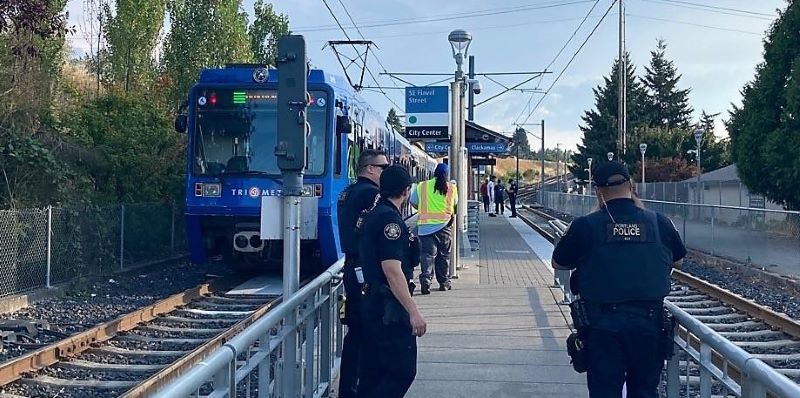 袭击两名黑人的下场，大陪审团起诉袭击者12项罪名！