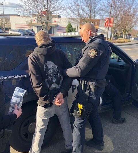 警察局最新报告，又有17名零元购被捕！