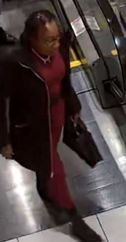俄勒冈州悬赏指认温哥华Mall枪击案两名女子！奖2500美元！