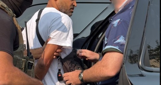 俄勒冈州两名合法移民被ICE逮捕！全美超200万人已驱逐！